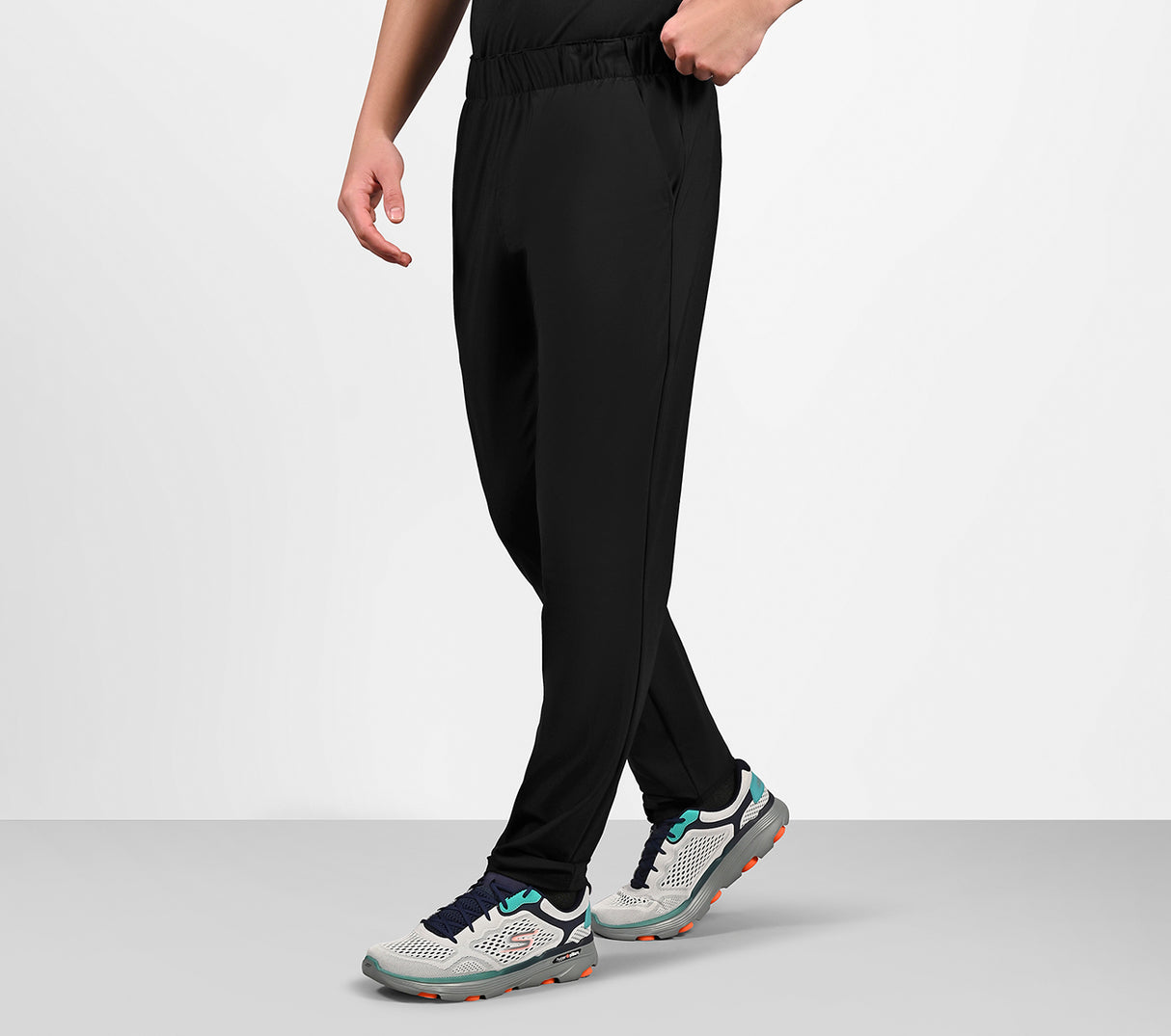 MEN'S SKECHERS GOSTRETCH ULTRA PERFORMANCE PANTS