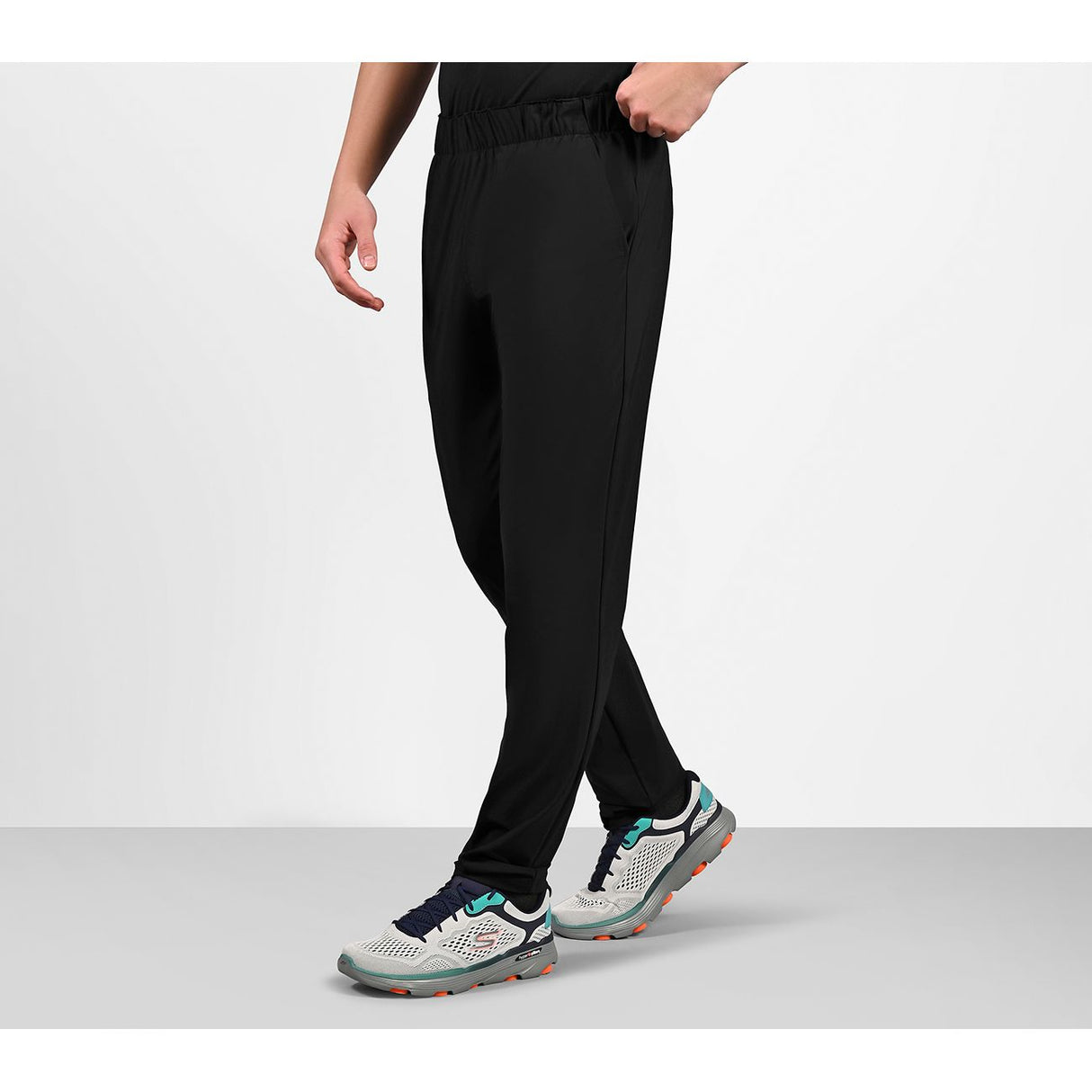 MEN'S SKECHERS GOSTRETCH ULTRA PERFORMANCE PANTS