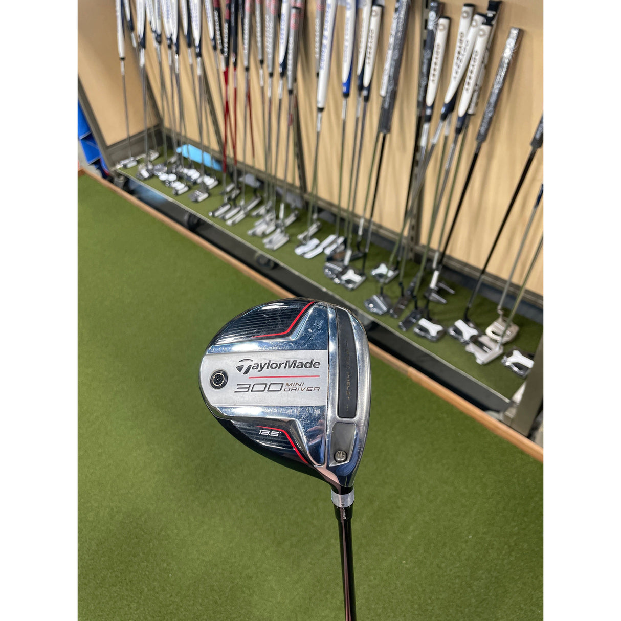 Taylormade Mini Driver 300 13.5° Right-Handed Senior for Precise Driving