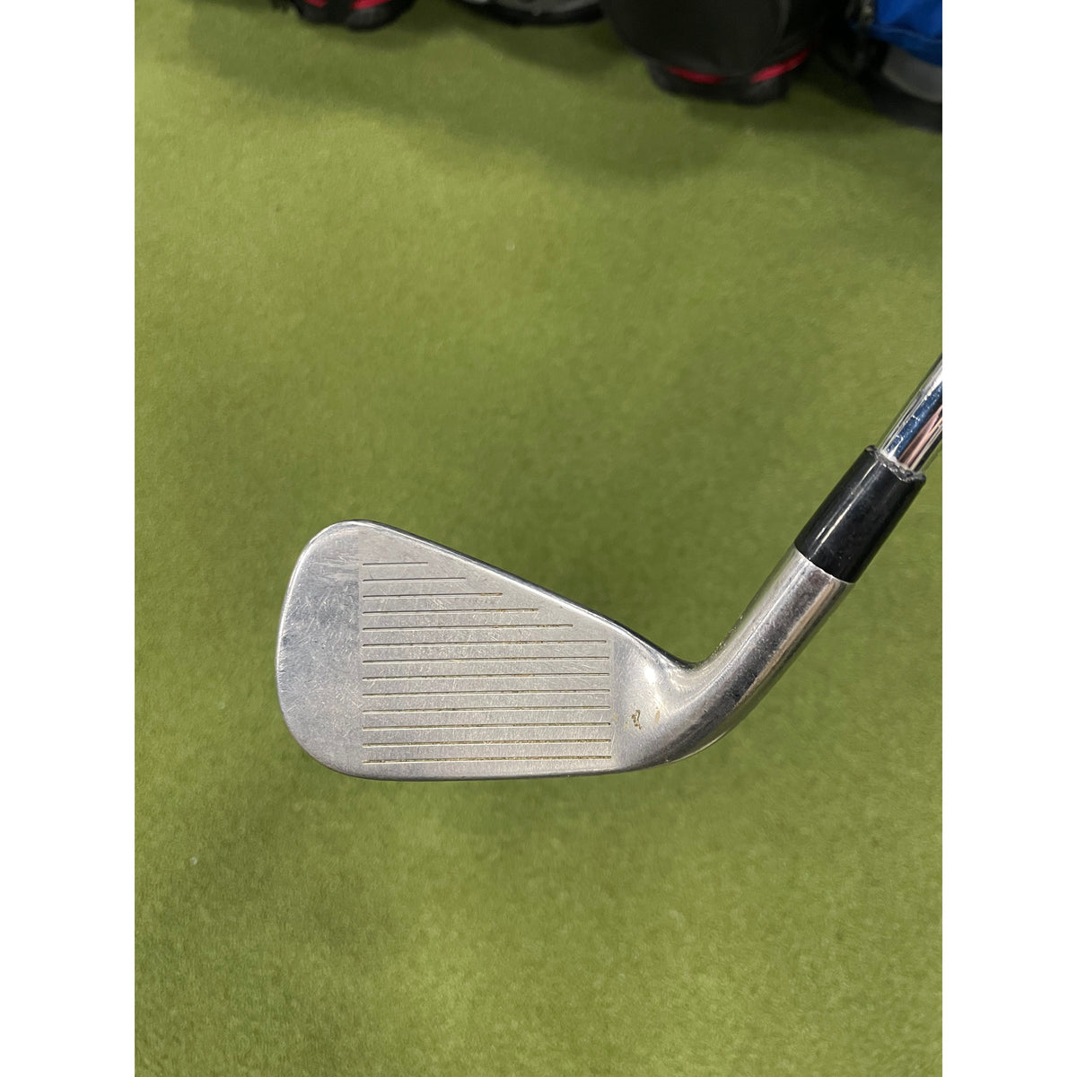 ENSEMBLE DE FERS USAGÉ TITLEIST AP1 RH REGULIER