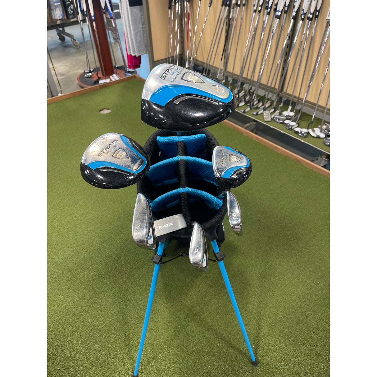 Strata Ensemble Droitier Usagé Femme Pour Améliorer Ses Performances