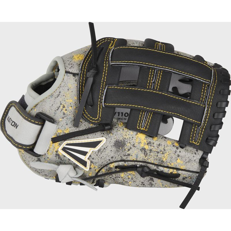 Easton Havoc Series Children's Gloves 10.5 Inch Superior Comfort