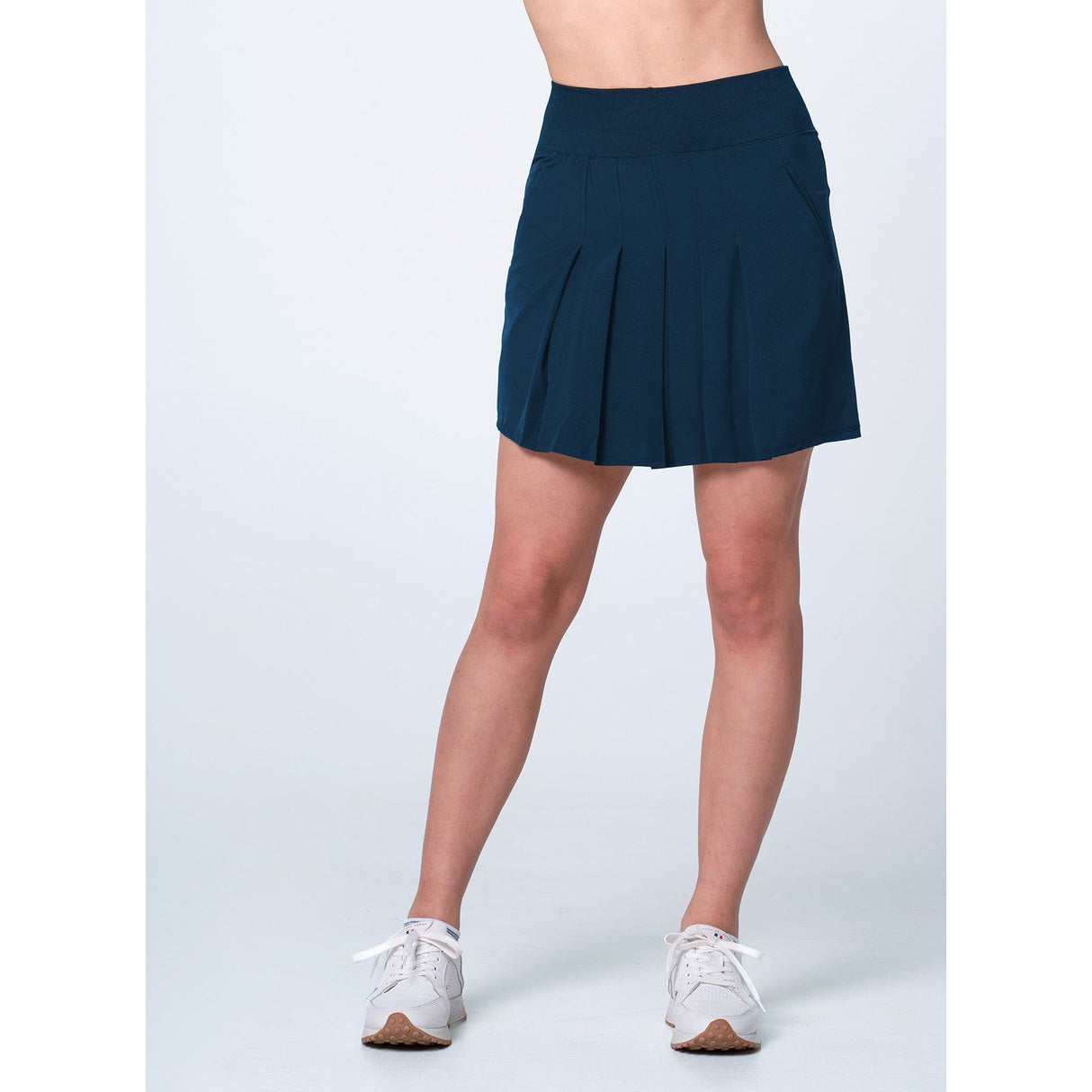 LUCKY IN LOVE TEMPO PLEATED SKORT
