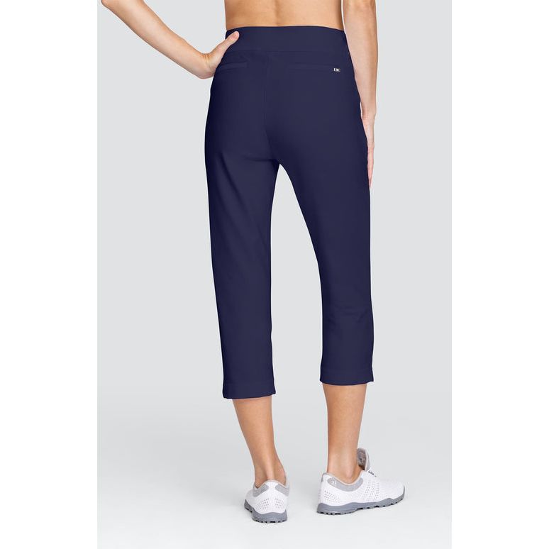 Golf Essentials Capri Pants: Allure, Performance and Elegance