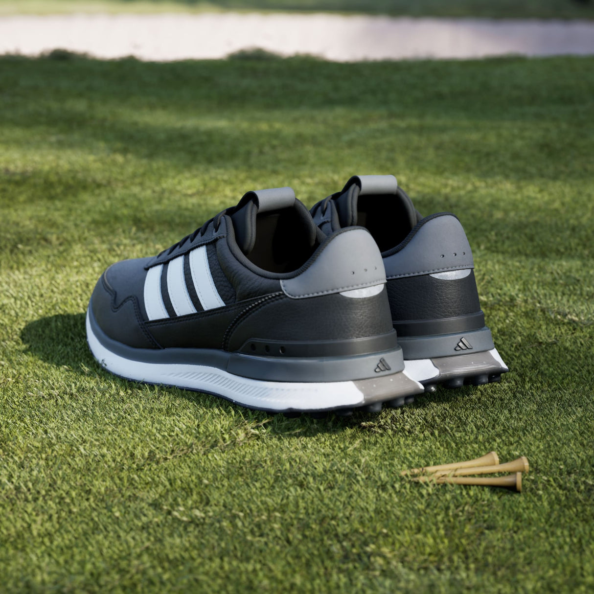 ADIDAS S2G 26 LEATHER SPIKELESS MEN'S GOLF SHOE