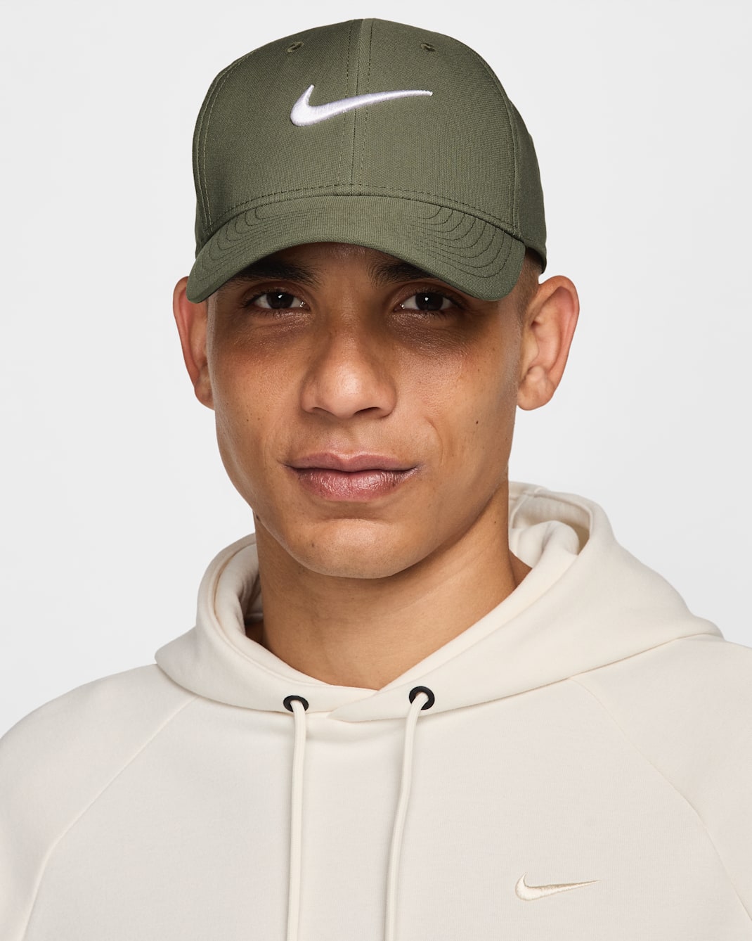 NIKE CLUB CAP Structured Swoosh Cap