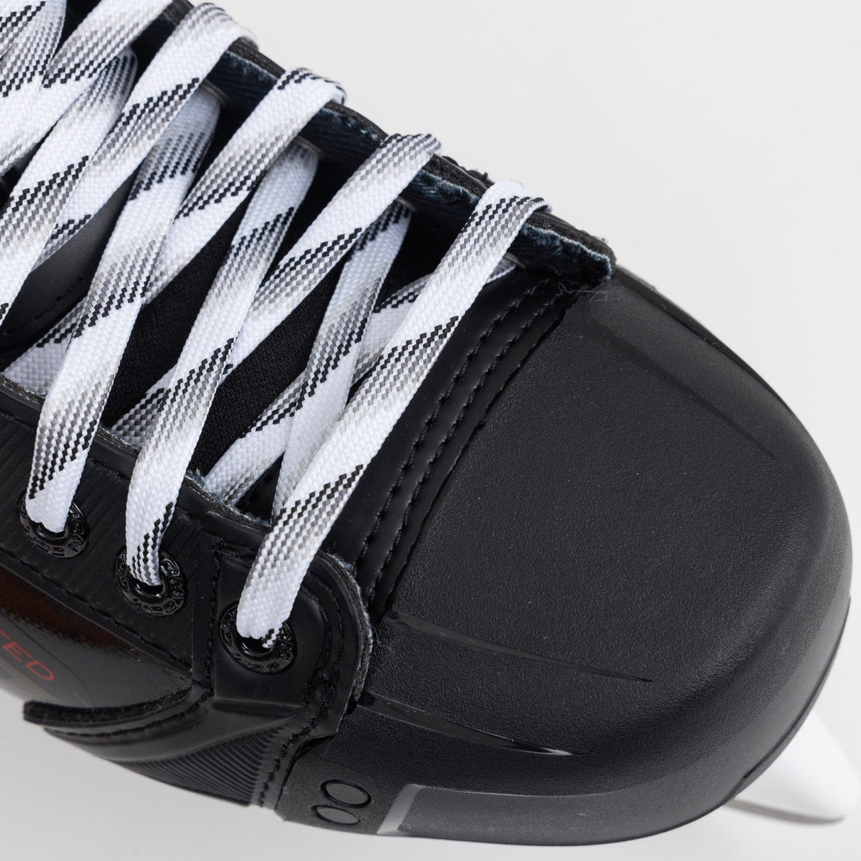 CCM Jetspeed FT890 SR RFM Composite 180 Speed and Stability Skate