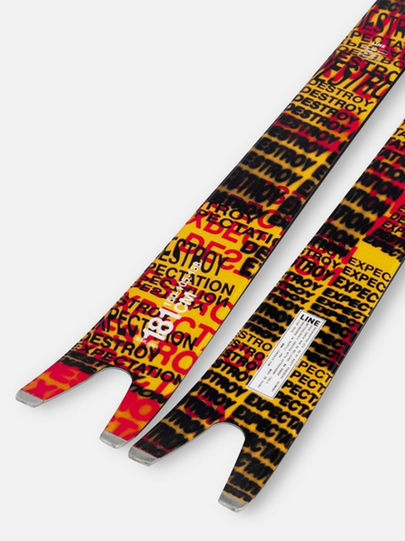 Ski Line Sakana