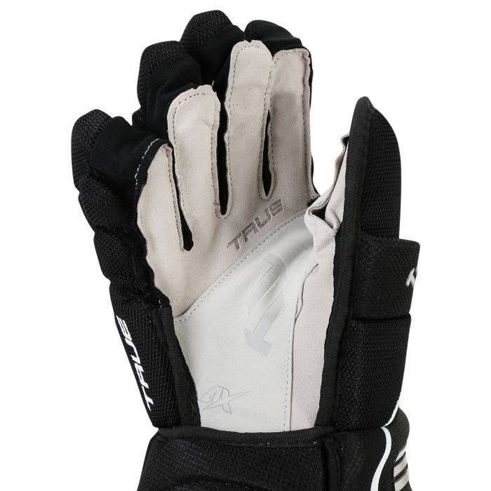 GANT True Catalyst 7x3 2023 Hockey Gloves, SR Anatomical Fit