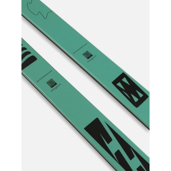 Volkl Revolt 86 Flat Ski 2026 Performance Freestyle Parc Puissant Pour Skieurs