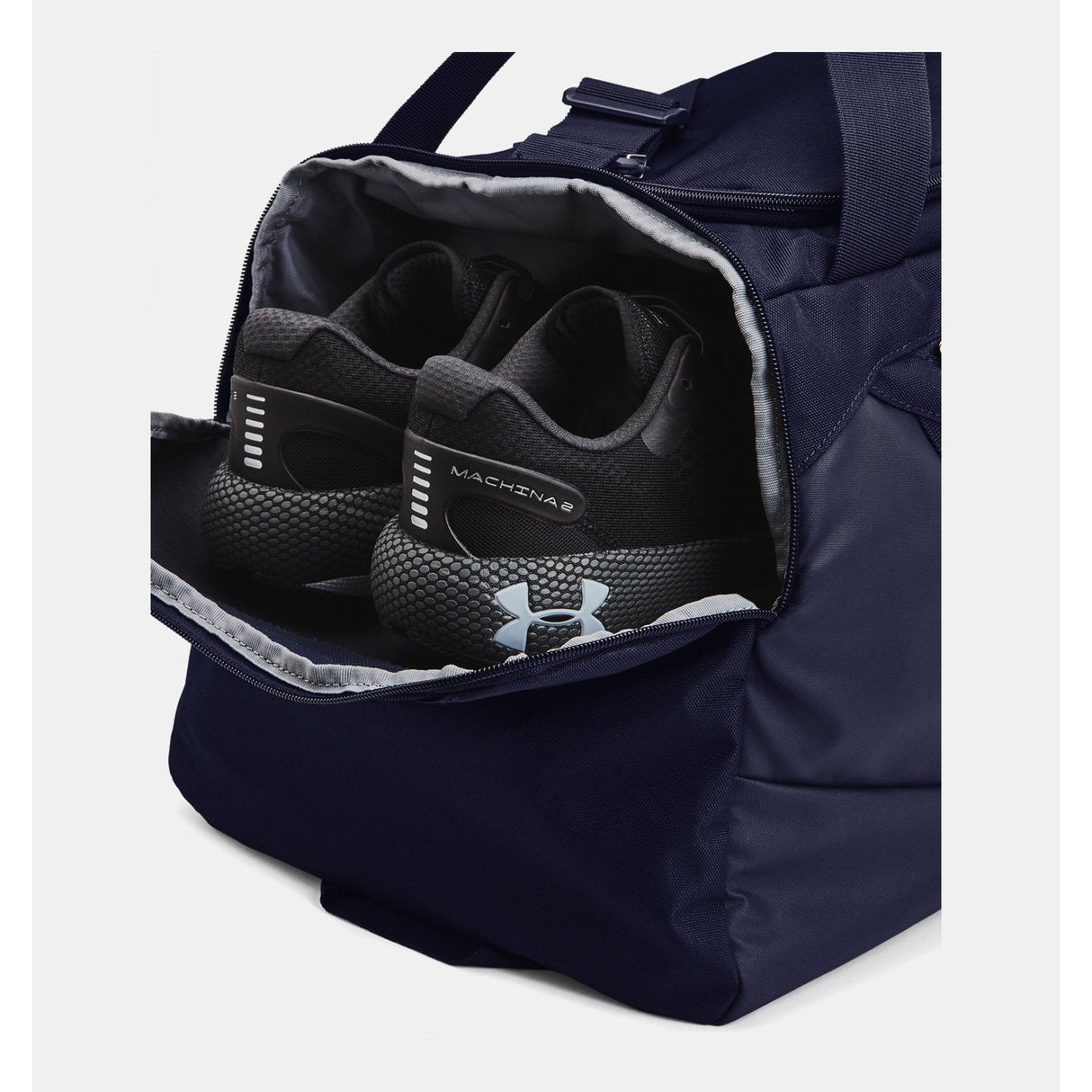 Sac UA Undeniable 5.0 Duffle Bag Taille Moyenne Bleu Nuit Léger