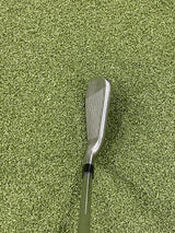 ENSEMBLE DE FERS USAGÉ TITLEIST AP1 RH REGULIER