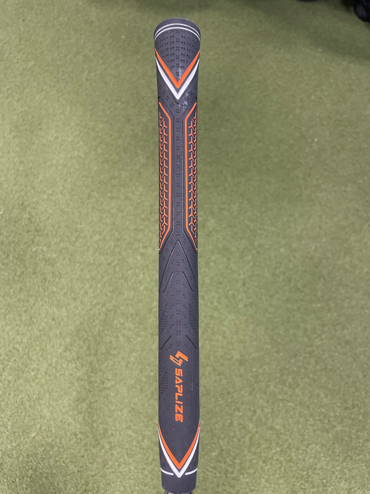 ENSEMBLE DE FERS USAGÉ TITLEIST AP1 RH REGULIER