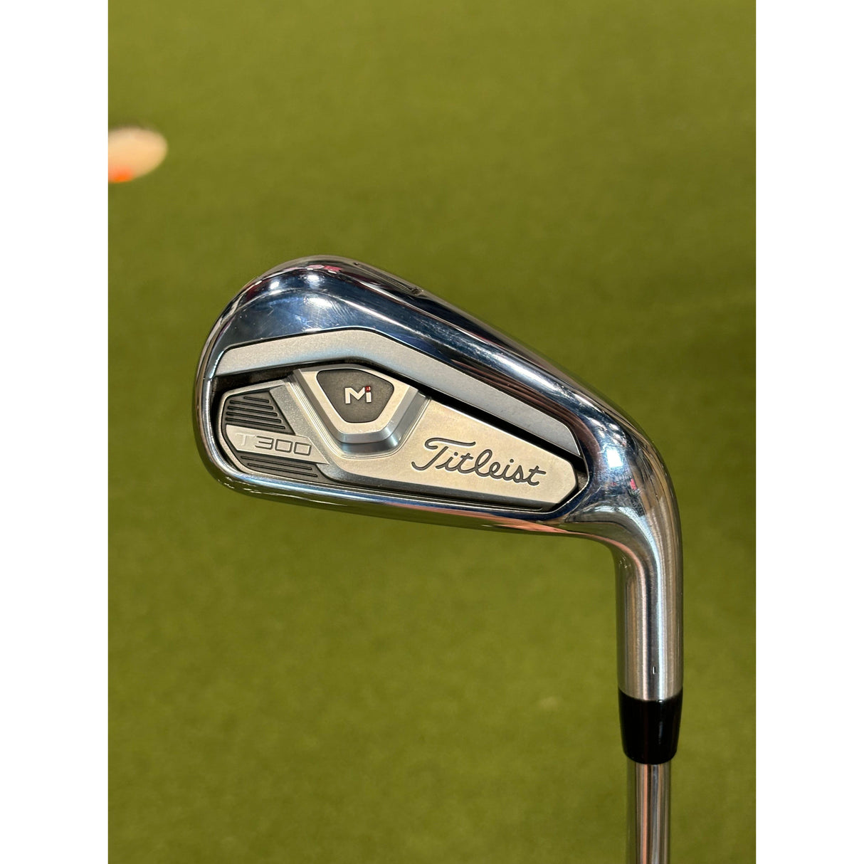 Titleist T300 Demo Set of Right-Handed Regular Irons
