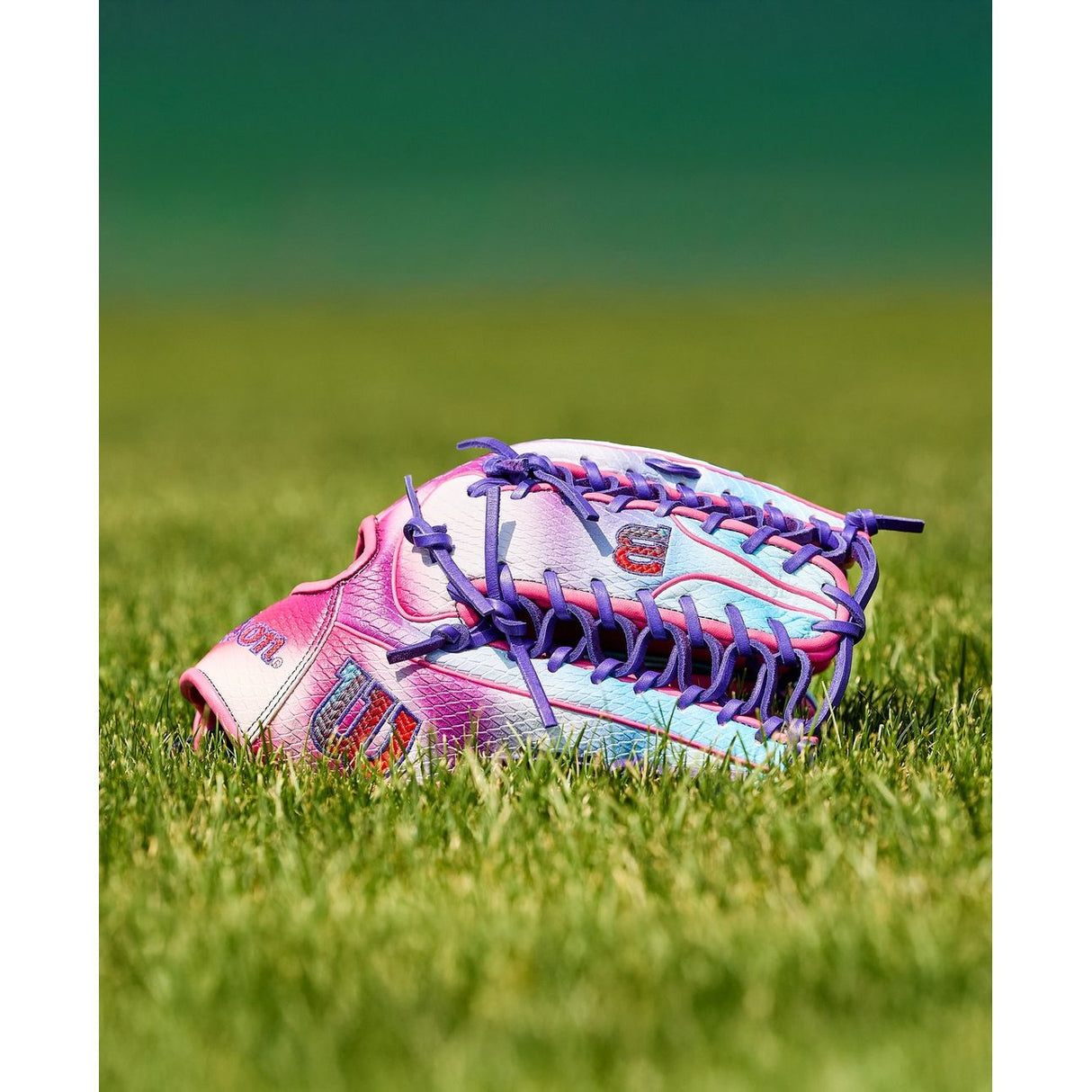 WILSON 2026 GLOVE A2000 OT7SS 12.75'' OUTFIELD