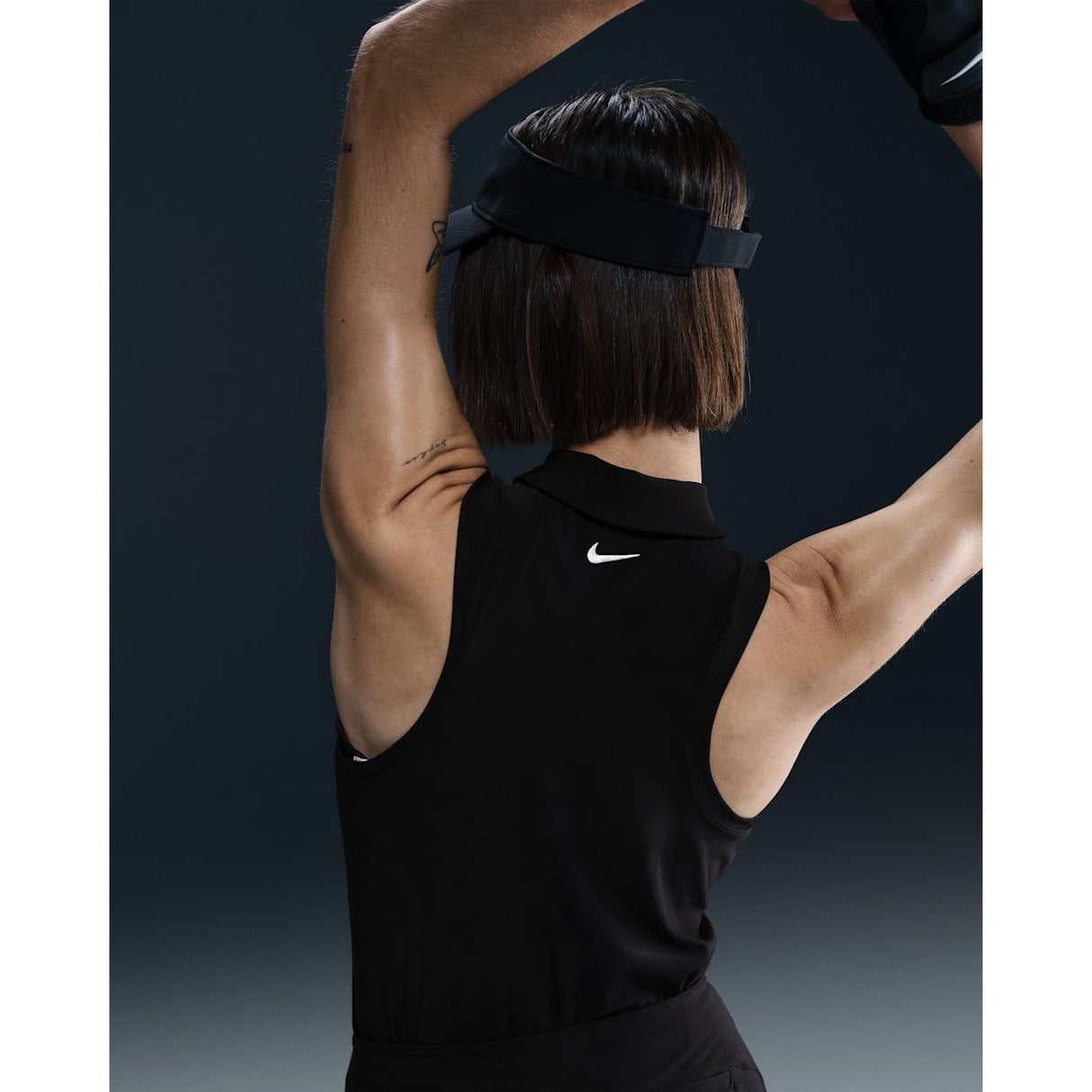 NIKE DRI-FIT VICTORY SLEEVELESS WOMEN'S POLO SHIRT